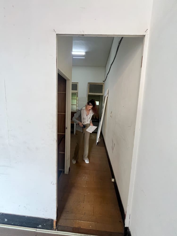 台中西區動物醫院走道裝修前